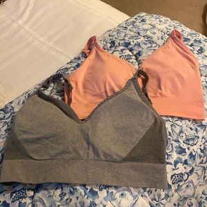 Set of 2 bralettes